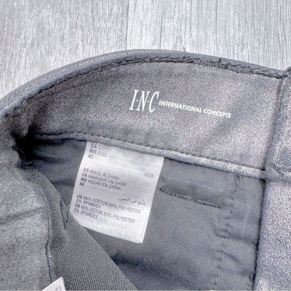 INC Women's NWT Silver Coated Gray Skinny Jeans 0/25 - Picture 7 of 7